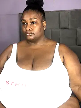 bustytitsxxx online show from 10/20/25, 04:03