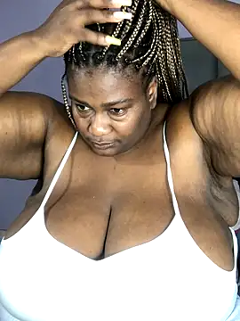 bustytitsxxx online show from 09/22/25, 04:07