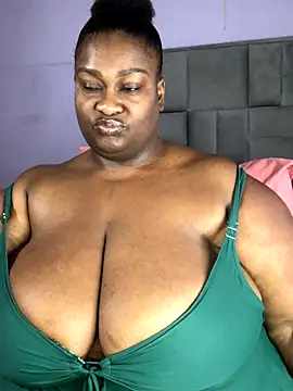 bustytitsxxx online show from 11/07/25, 04:06