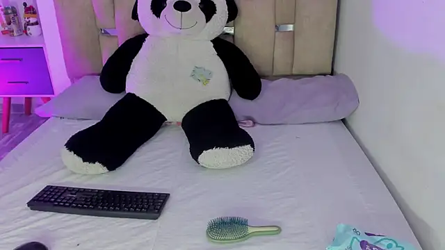 Black Rose2 online show from 12/18/25, 11:25