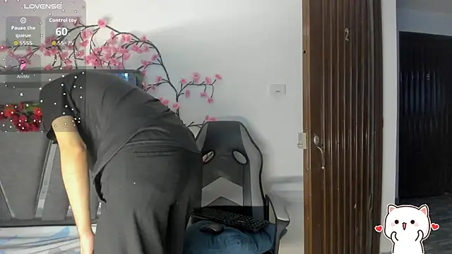 Black Rose2 online show from 10/18/25, 11:23