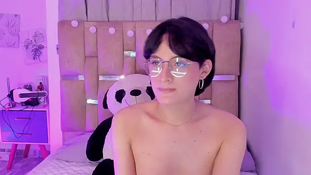 Black Rose2 online show from 12/19/25, 11:56