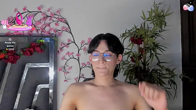 Black Rose2 online show from 09/28/25, 12:01