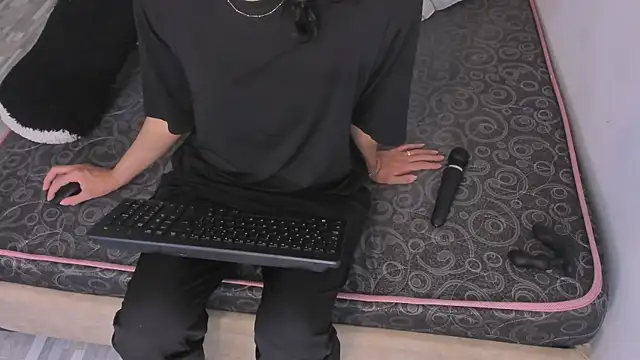 Black Rose2 online show from 04/09/26, 11:38