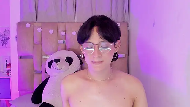 Black Rose2 online show from 12/21/25, 11:45