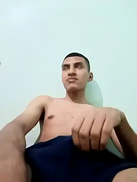 Rogersmit2 online show from 12/19/25, 01:53