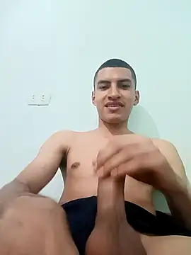 Rogersmit2 online show from 02/19/25, 04:55