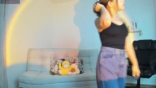 AprilDubois online show from 12/05/24, 08:06