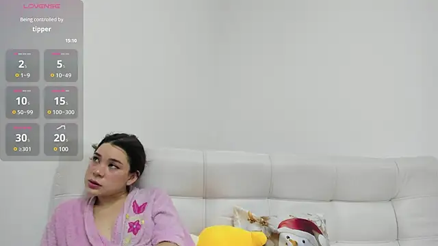 AprilDubois online show from 12/06/24, 09:18