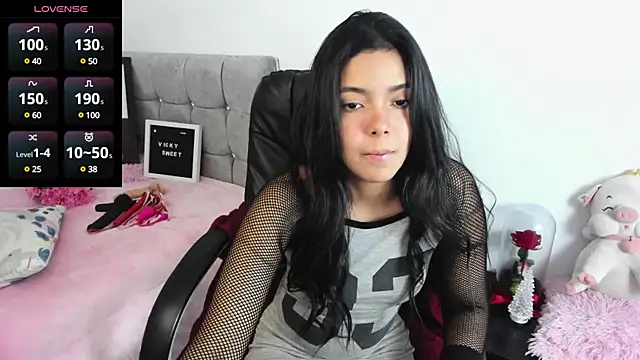 Snapshot of _Vicky_sweet chatting on 01/09/25, 04:28 Vicky sweet online show from 01/09/25, 04:28