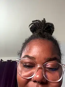 Goddess Nafeesha online show from 11/09/25, 03:43