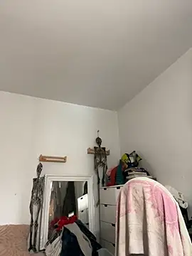 Goddess Nafeesha online show from 11/16/25, 05:17