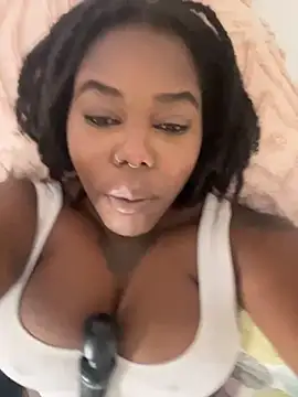 Goddess Nafeesha online show from 11/22/25, 08:51