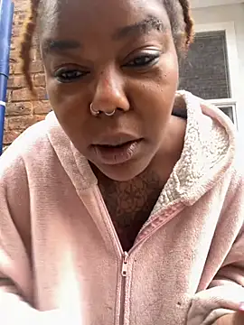 Goddess Nafeesha online show from 10/15/25, 07:33