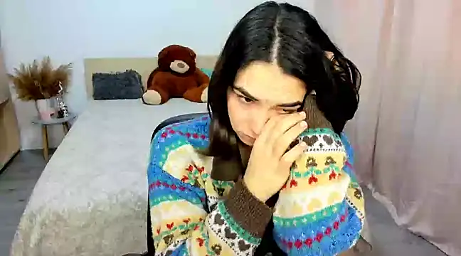 Snapshot of Alexa_Dolly12 chatting on 01/25/25, 10:08 Alexa Dolly12 online show from 01/25/25, 10:08