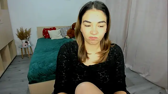 Alexa Dolly12 online show from 12/05/25, 06:34