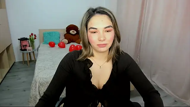 Alexa Dolly12 online show from 02/16/26, 06:45