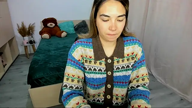 Snapshot of Alexa_Dolly12 chatting on 09/16/25, 05:30 Alexa Dolly12 online show from 09/16/25, 05:30