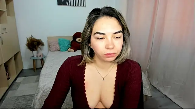 Snapshot of Alexa_Dolly12 chatting on 04/16/26, 08:04 Alexa Dolly12 online show from 04/16/26, 08:04