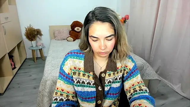 Snapshot of Alexa_Dolly12 chatting on 06/02/26, 05:29 Alexa Dolly12 online show from 06/02/26, 05:29