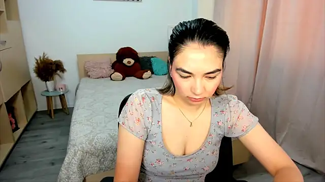 Snapshot of Alexa_Dolly12 chatting on 05/20/26, 08:11 Alexa Dolly12 online show from 05/20/26, 08:11
