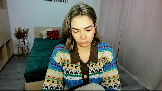 Alexa Dolly12 online show from 12/19/25, 08:17