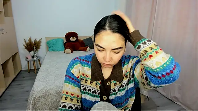 Alexa Dolly12 online show from 11/08/25, 07:01