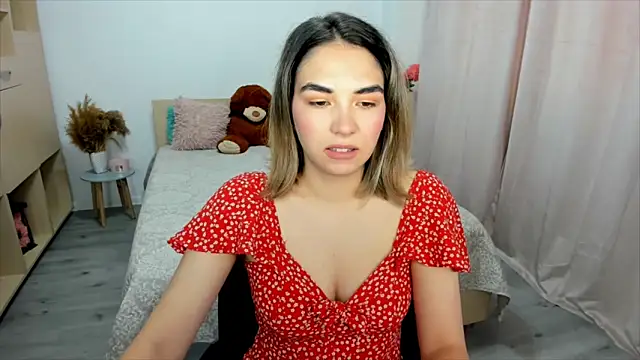 Snapshot of Alexa_Dolly12 chatting on 06/18/26, 06:34 Alexa Dolly12 online show from 06/18/26, 06:34