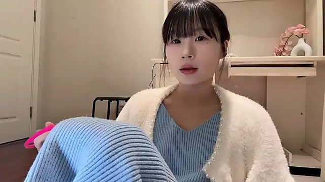 sililis online show from 12/05/24, 02:06