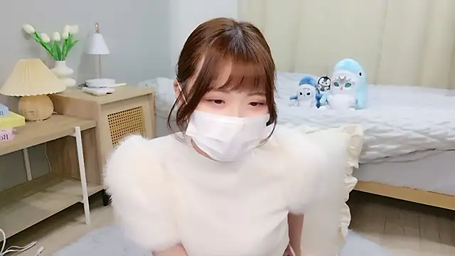 Snapshot of Sayuringo_ chatting on 10/06/25, 11:44 Sayuringo  online show from 10/06/25, 11:44