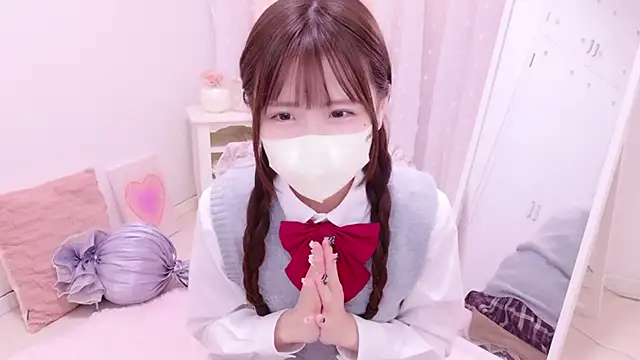 Snapshot of Sayuringo_ chatting on 03/23/25, 02:04 Sayuringo  online show from 03/23/25, 02:04