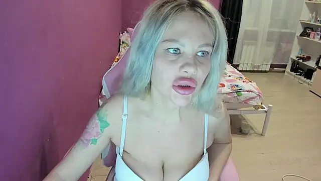 Lika8234 online show from 11/08/25, 12:14