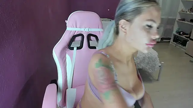 Lika8234 online show from 10/19/25, 03:04