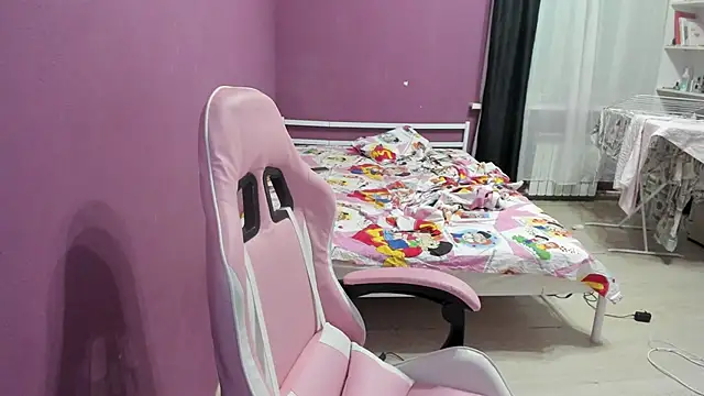 Lika8234 online show from 11/06/25, 09:41