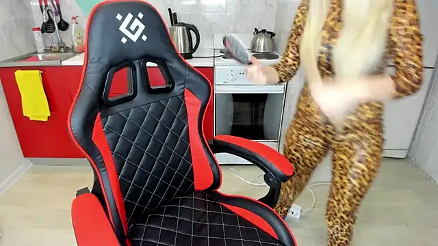 Lika8234 online show from 03/02/25, 09:19