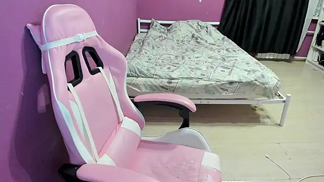 Lika8234 online show from 04/07/26, 07:04