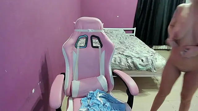 Lika8234 online show from 04/03/26, 06:14