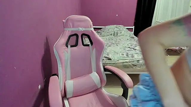 Lika8234 online show from 04/05/26, 08:37