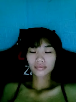 Snapshot of Lonalysexy chatting on 09/29/25, 05:47 Lonalysexy online show from 09/29/25, 05:47
