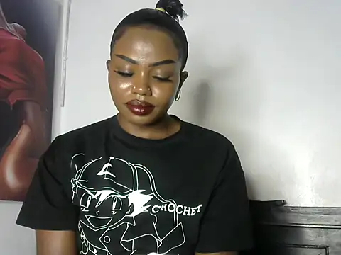 Snapshot of juicyblaqebony chatting on 10/04/25, 10:39 juicyblaqebony online show from 10/04/25, 10:39