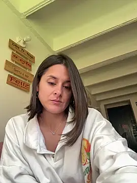 Alice milf  online show from 02/04/26, 03:40