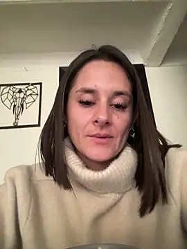 Alice milf  online show from 04/10/26, 04:03