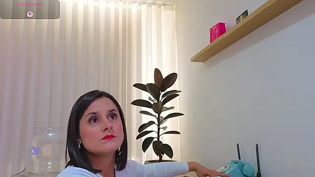 Alice milf  online show from 03/13/26, 11:59