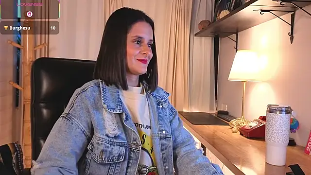 Alice milf  online show from 12/05/25, 11:09