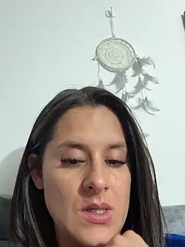 Alice milf  online show from 11/28/25, 10:37