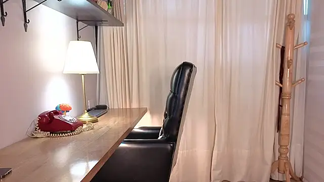 Alice milf  online show from 11/13/25, 11:14