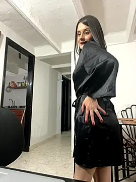 Snapshot of Alice_milf_ chatting on 09/09/25, 11:08 Alice milf online show from 09/09/25, 11:08