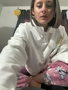 Alice milf  online show from 03/04/26, 09:00