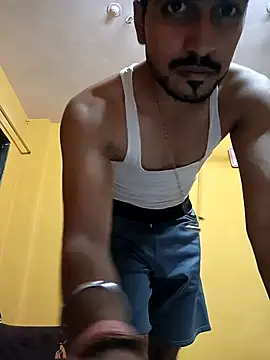 Snapshot of INDIAN_PRINCE_01 chatting on 03/19/25, 04:45 INDIAN PRINCE 01 online show from 03/19/25, 04:45