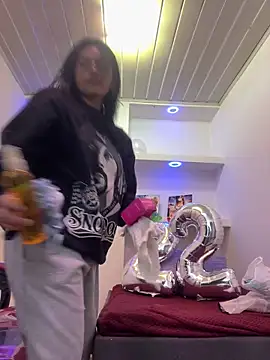  luna torres online show from 03/27/26, 01:45